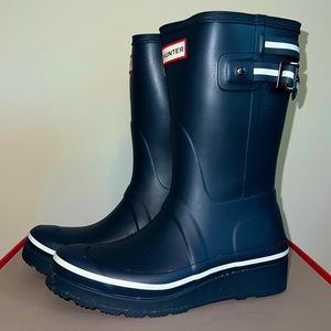 Hunter Women’s Rainboots, size 6